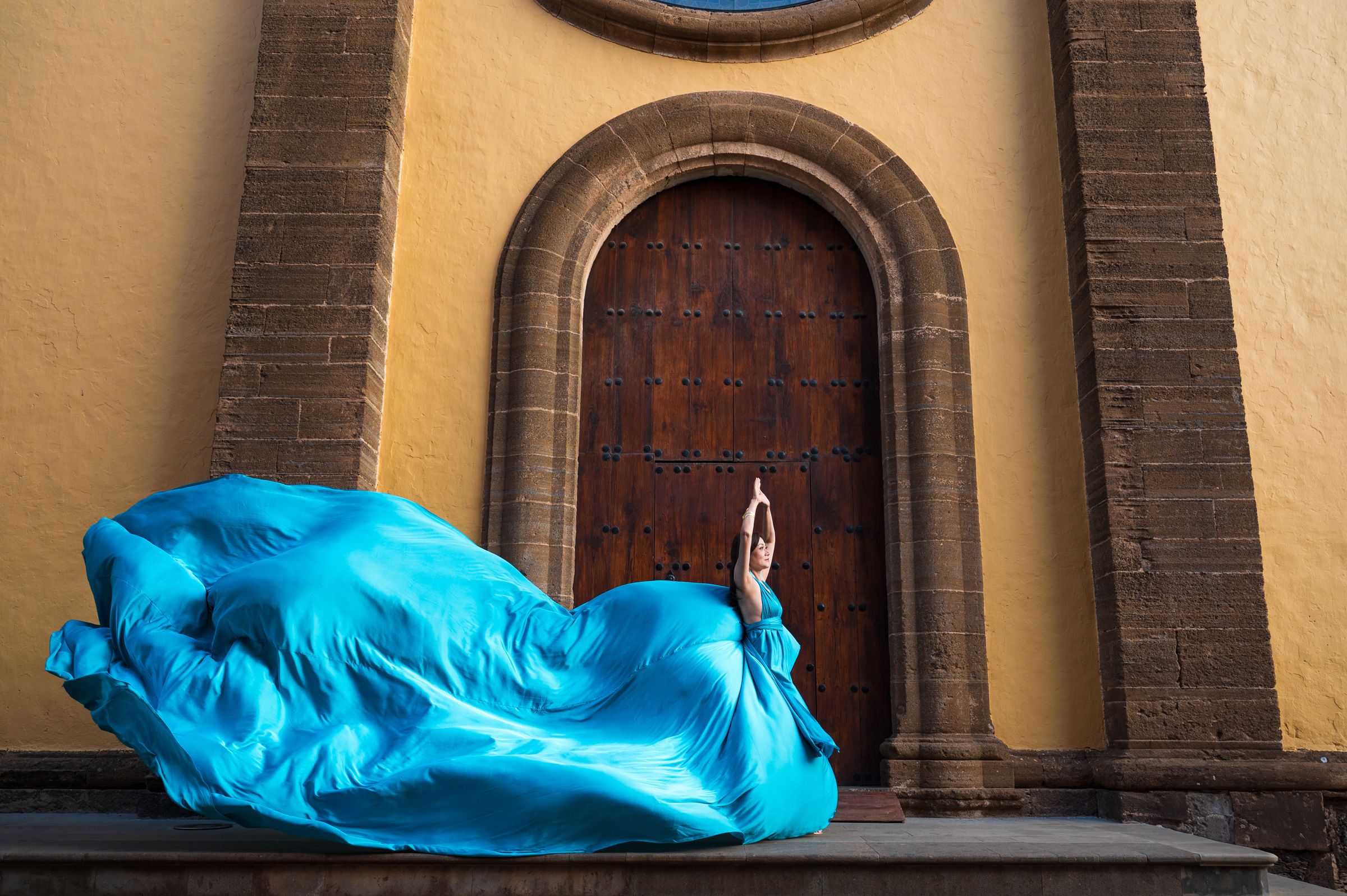 JORGE VILAR fotógrafo - Canary Flying Dress - turquesa dress